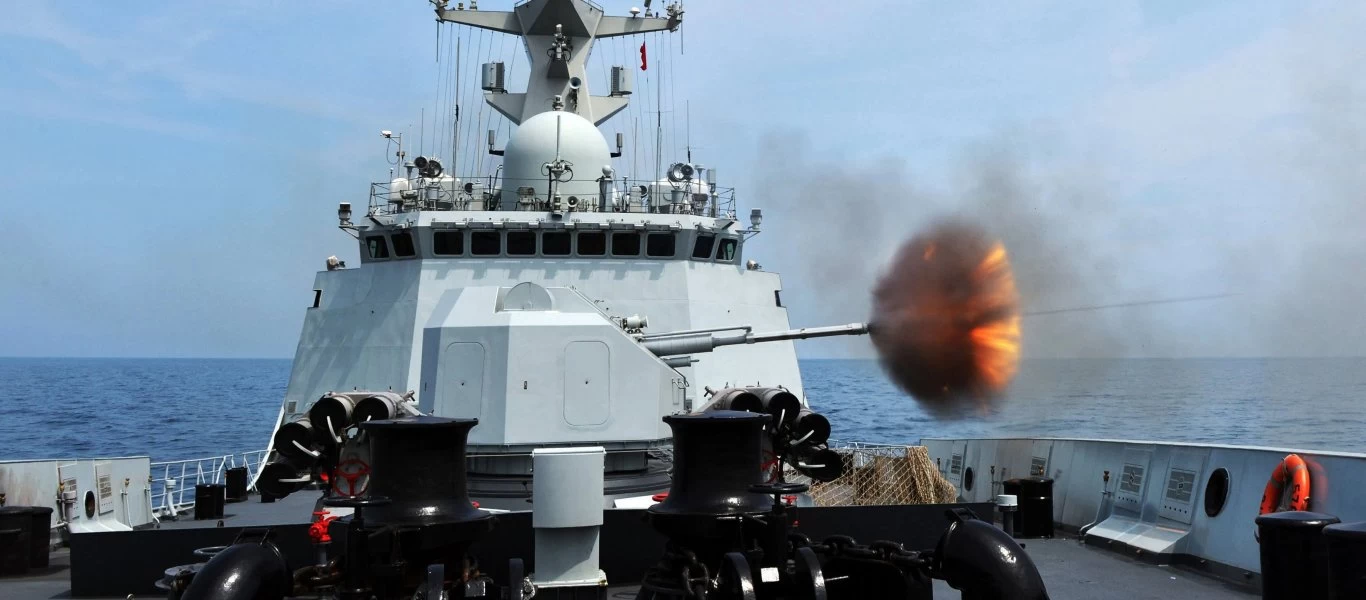 Times: Το αμερικανικό Ναυτικό θα μπορούσε να υποστεί μεγάλη ήττα στον Ειρηνικό από την Κίνα